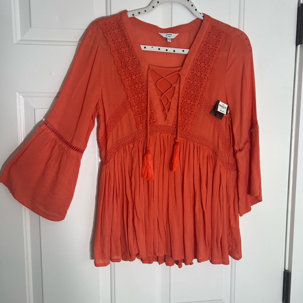 New crown and ivy orange too